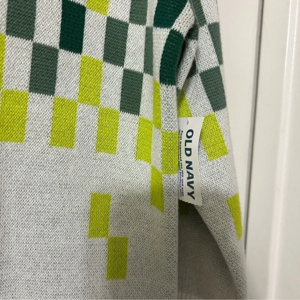 Old Navy Boys Long-sleeve Green/White Soccer Sweater(Size 2T)